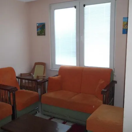 Apart-hotel Mitos 2*