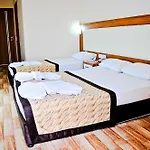 Mitos Apartahotel 3*