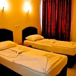 Apartahotel Mitos