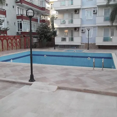 Mitos Aparthotel 3*